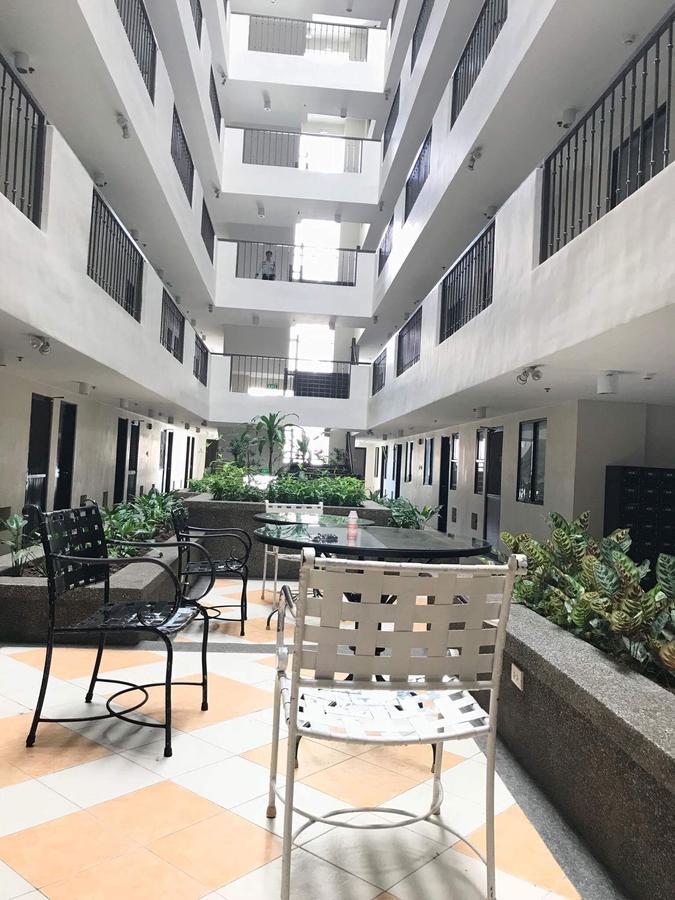 Calm&Convenient Studio Condo unit Davao City Esterno foto