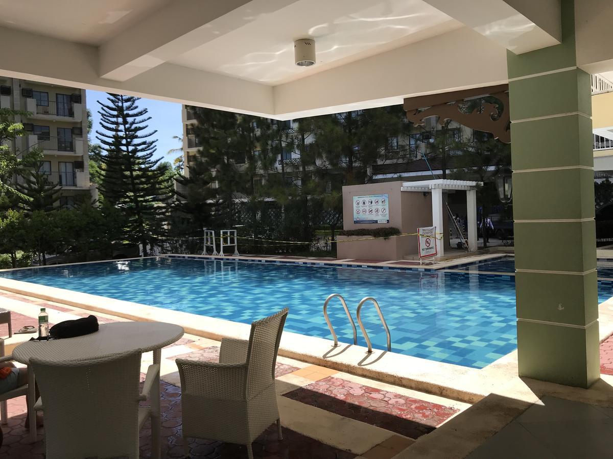Calm&Convenient Studio Condo unit Davao City Esterno foto